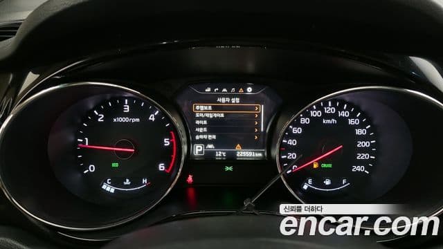 Kia All New Carnival Noblesse, 2016 8