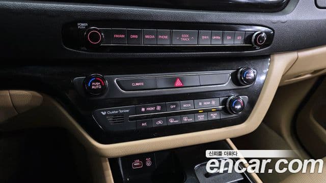 Kia All New Carnival Noblesse, 2016 16