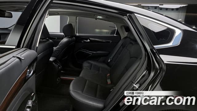Kia All New K7 Noblesse, 2019 12