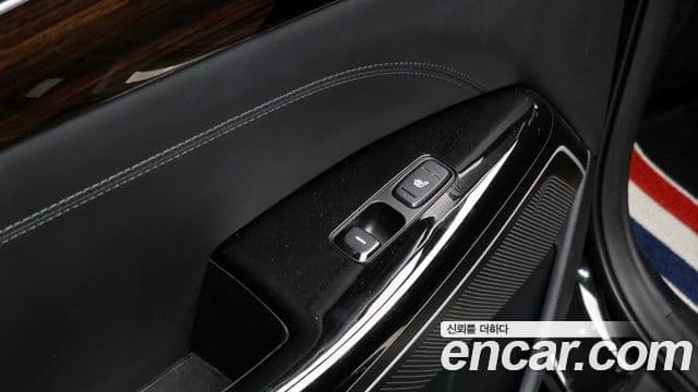 Kia All New K7 Noblesse, 2019 19