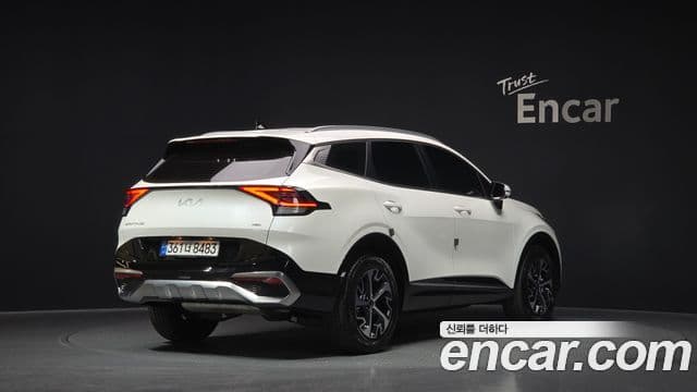 Kia Sportage 5세대 гибрид Signature 2WD, 2024 2