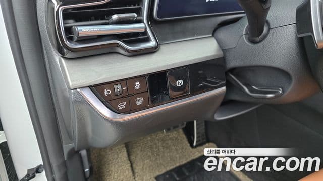 Kia Sportage 5세대 гибрид Signature 2WD, 2024 18