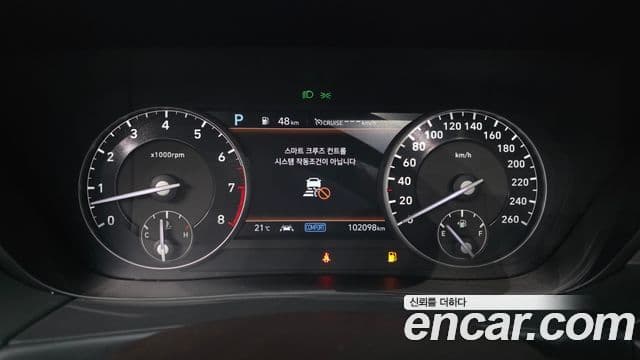 Genesis G90 Premium Luxury, 2021 8