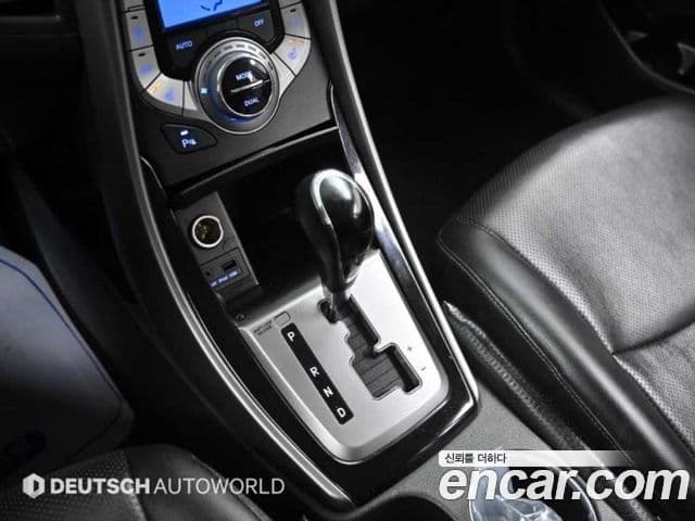 Hyundai Avante MD Modern, 2013 9