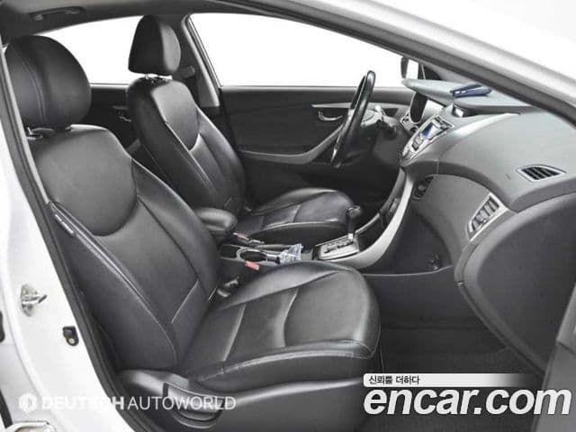 Hyundai Avante MD Modern, 2013 10