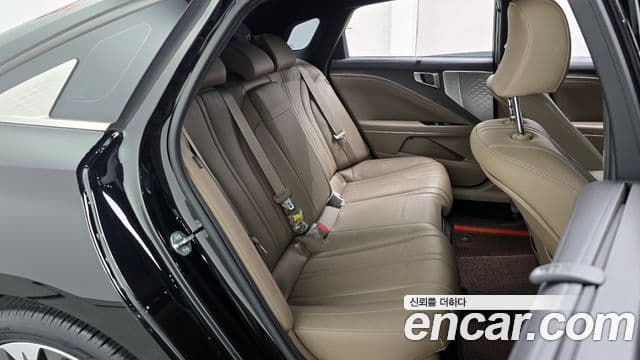 Kia K8 гибрид Noblesse, 2022 12