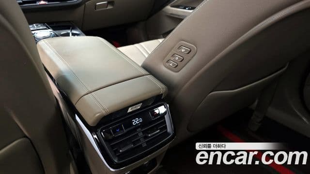 Kia K8 гибрид Noblesse, 2022 17