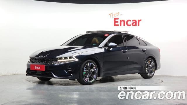 Kia K5 гибрид 3세대 Signature, 2021 1