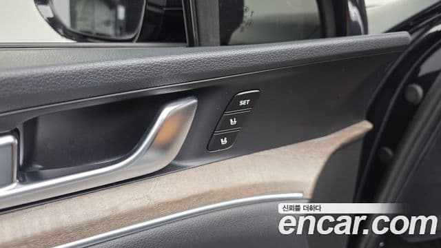 Kia K5 гибрид 3세대 Signature, 2021 17