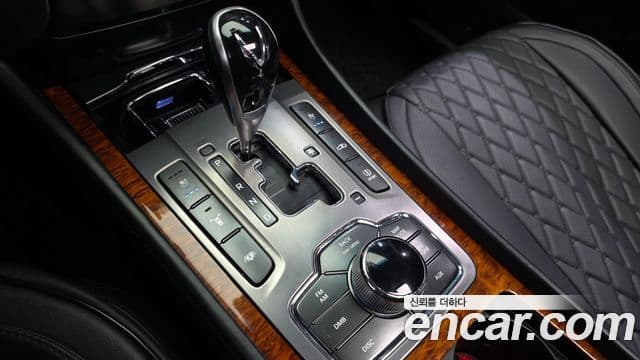 Hyundai Equus(новый кузов / новое поколение) Prestige, 2011 9