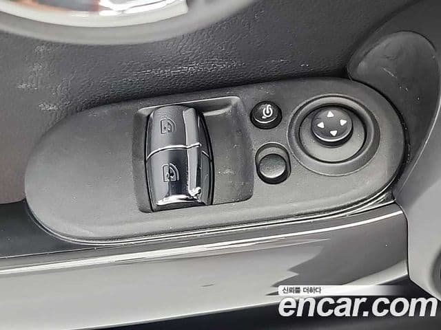 Mini Cooper 3세대, 2017 15