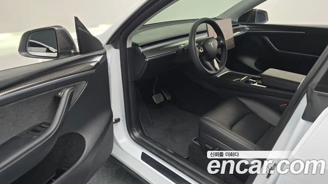 Tesla модель Y, 2023 11