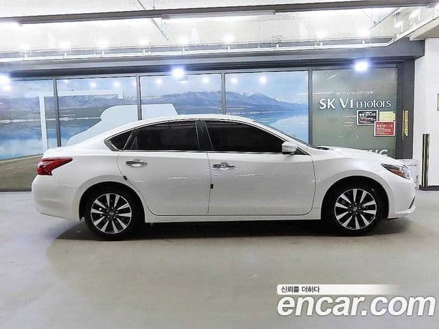 Nissan 알티마 L33, 2017 3