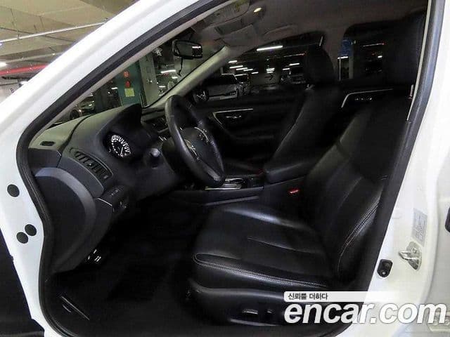 Nissan 알티마 L33, 2017 6