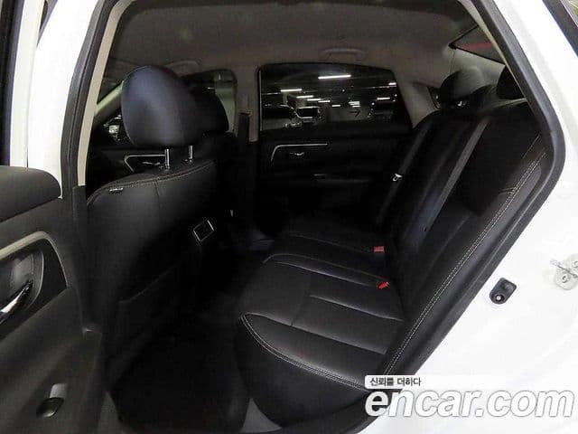 Nissan 알티마 L33, 2017 7