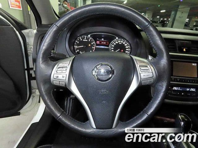 Nissan 알티마 L33, 2017 8