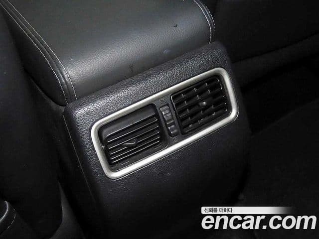 Nissan 알티마 L33, 2017 13