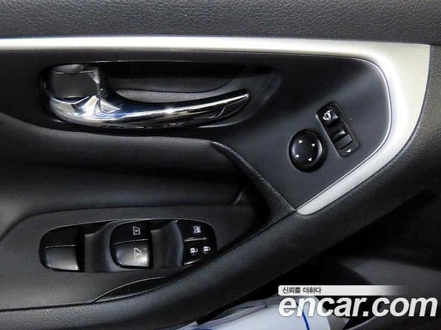 Nissan 알티마 L33, 2017 14