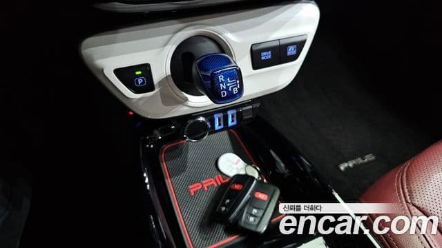 Toyota 프리우스 4세대 1.8 E, 2017 9