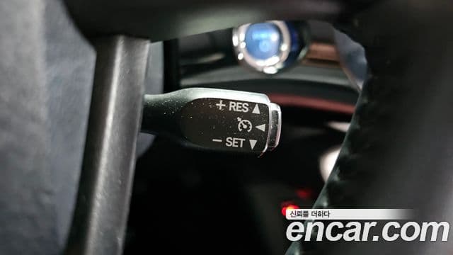 Toyota 프리우스 4세대 1.8 E, 2017 16