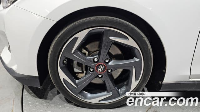 Hyundai Veloster (JS) Core, 2018 все фото