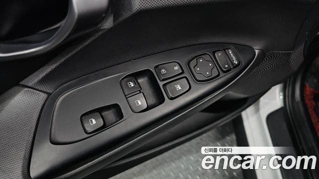 Hyundai Veloster (JS) Core, 2018 17