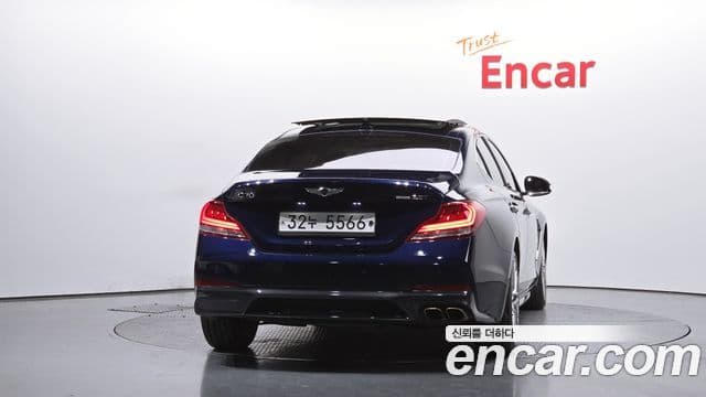 Genesis G70 Elite, 2019 4