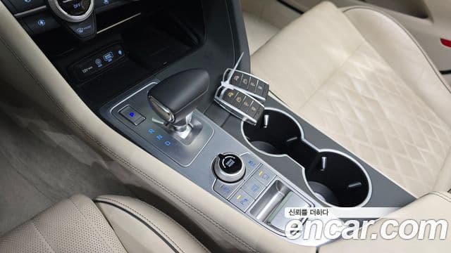 Genesis G70 Elite, 2019 9