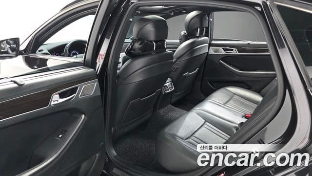 Genesis G80 Premium Luxury, 2019 12