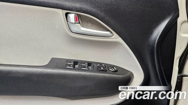 Kia Ray фургон /, 2016 18