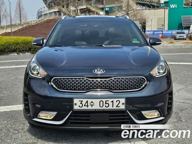 Kia Niro Noblesse, 2017 8