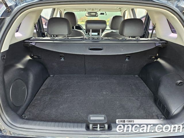 Kia Niro Noblesse, 2017 12