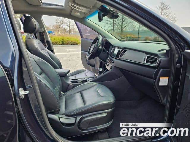 Kia Niro Noblesse, 2017 14