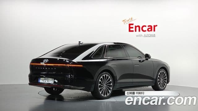 Hyundai Grandeur (GN7) Calligraphy, 2024 2