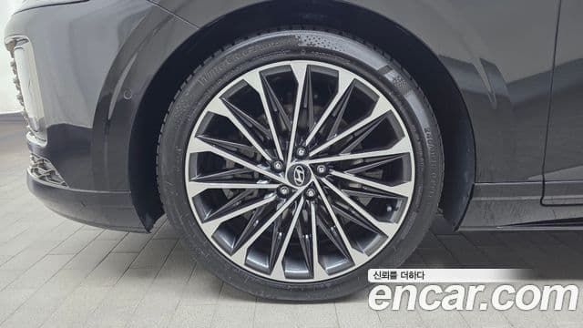 Hyundai Grandeur (GN7) Calligraphy, 2024 все фото