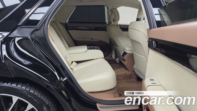 Hyundai Grandeur (GN7) Calligraphy, 2024 12