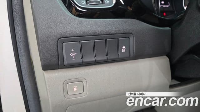 Kia All New Carnival Prestige, 2015 13