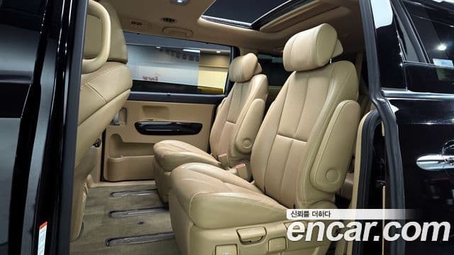 Kia The / новый New Carnival President, 2019 12