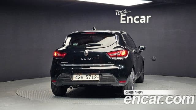 Renault Korea(Samsung) 클리오 Zen, 2018 4