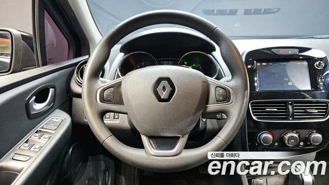 Renault Korea(Samsung) 클리오 Zen, 2018 13