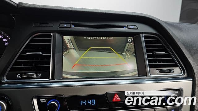 Hyundai LF Sonata LPI Modern(для людей с инвалидностью), 2015 15