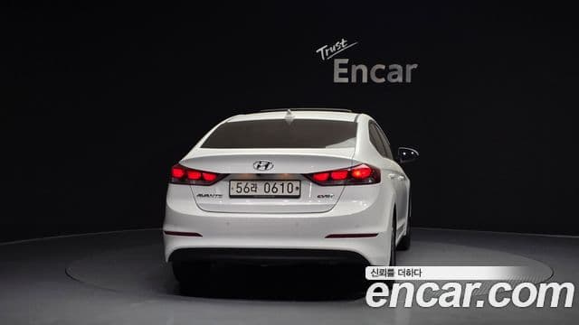Hyundai Avante AD Special, 2017 4