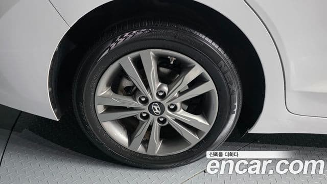 Hyundai Avante AD Special, 2017 все фото