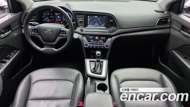 Hyundai Avante AD Special, 2017 7