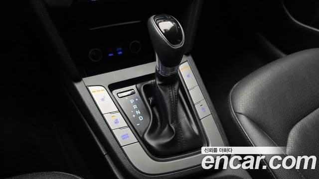 Hyundai Avante AD Special, 2017 9