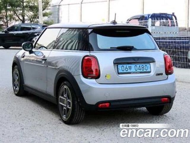 Mini Cooper Электрический (Electric) 3세대, 2024 3