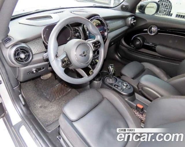 Mini Cooper Электрический (Electric) 3세대, 2024 8