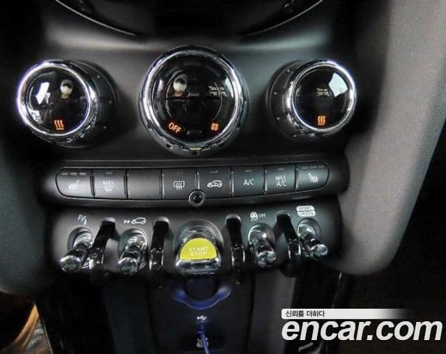 Mini Cooper Электрический (Electric) 3세대, 2024 17