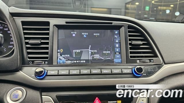 Hyundai Avante AD 1.6 GDI Value Plus, 2017 16