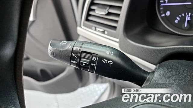 Hyundai Avante AD 1.6 GDI Value Plus, 2017 19